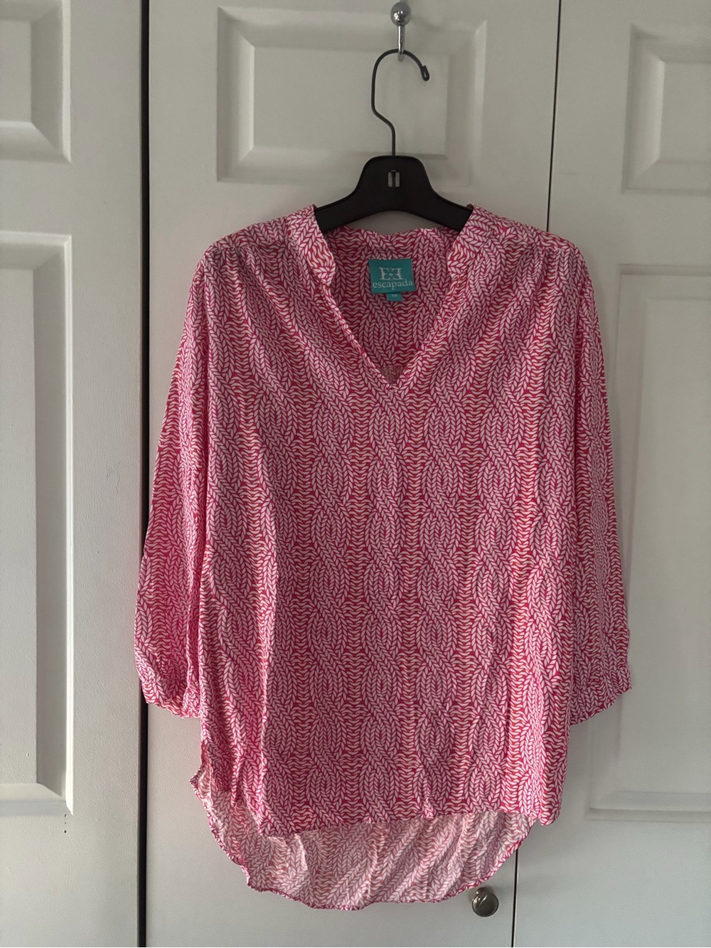 Escapada Pink Printed V-Neck Women's tunic or beach cover up size medium